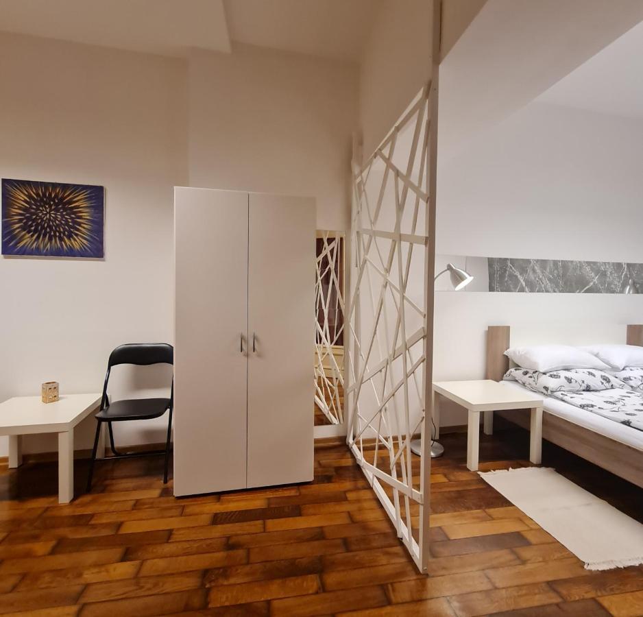 Apartmani N.May'S Karlovac Exterior photo